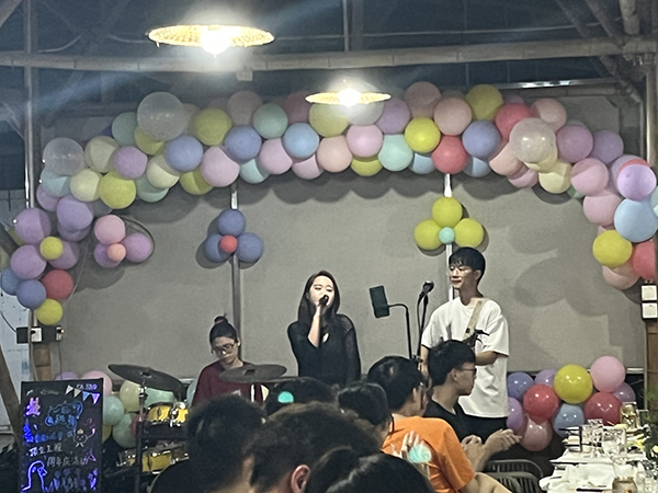 “蔡依莎”-多才多艺星空平台app人.jpg